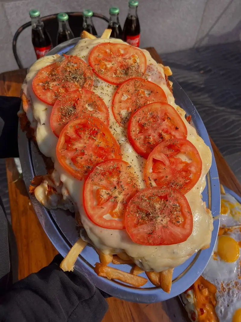 Megamilanesa napolitana XXL La Pulga de Sandoval, Caballito